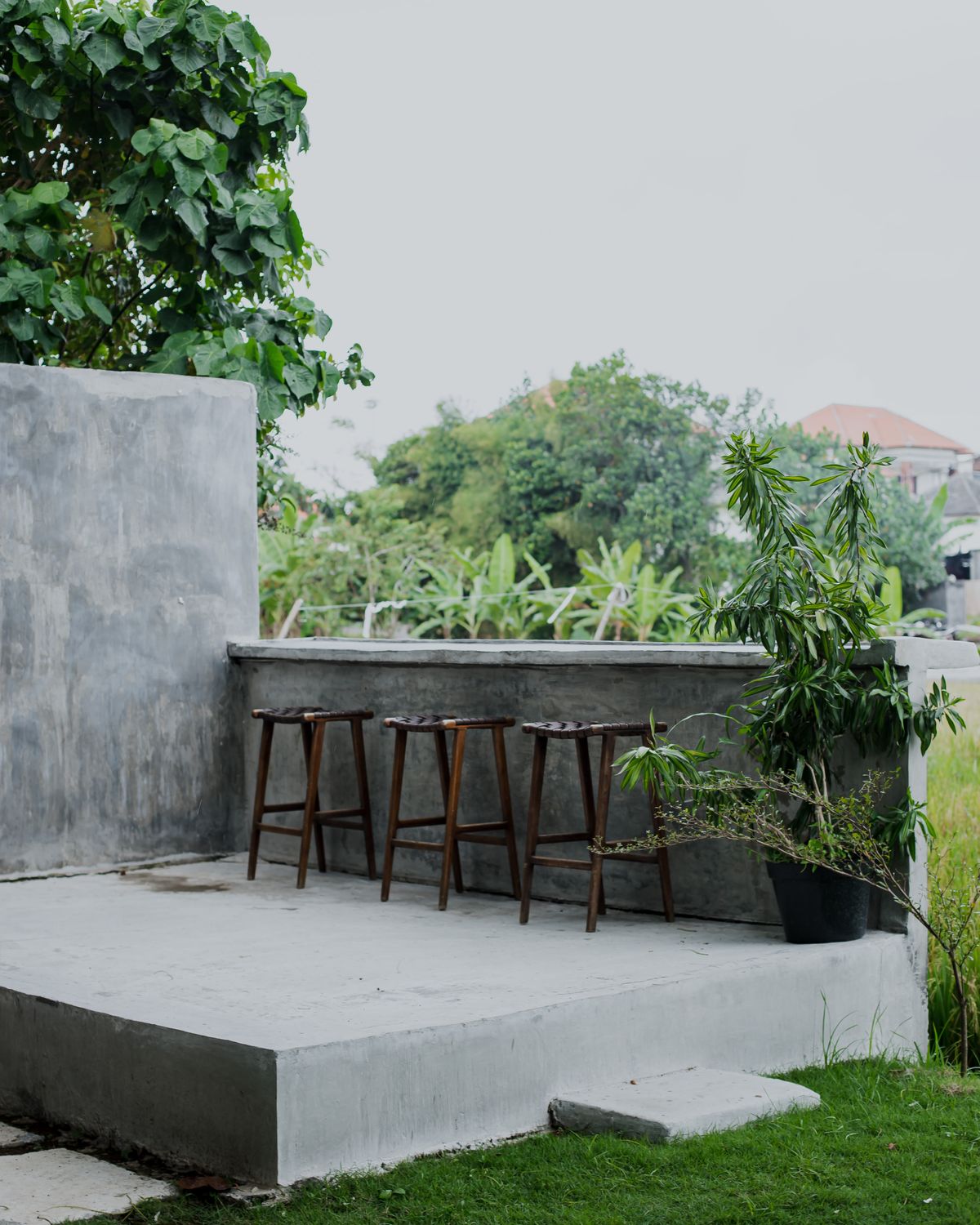 Concrete patio and hardscaped outdoor seating area